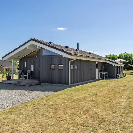 Ela - 500m From The Sea In Funen By Interhome * Spodsbjerg