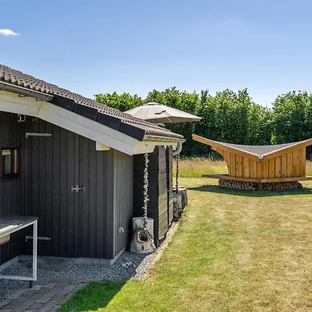 Ela - 500m From The Sea By Interhome * Spodsbjerg