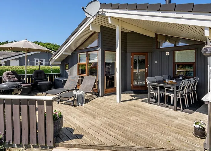 Ela - 500m From The Sea By Interhome *