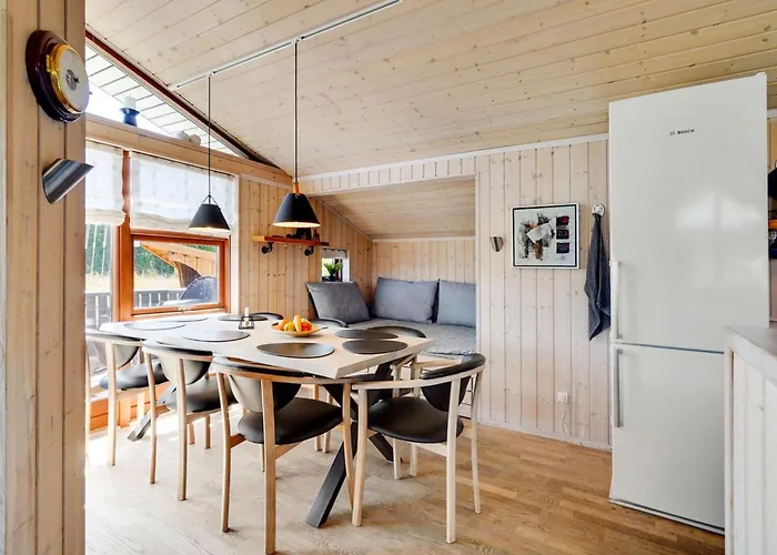 Ela - 500m From The Sea By Interhome Spodsbjerg