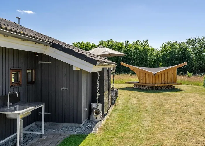 Ela - 500m From The Sea By Interhome * Spodsbjerg