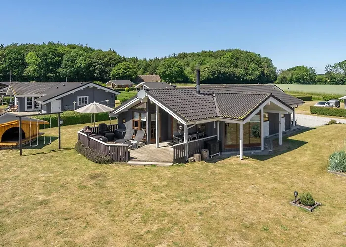 Ela - 500m From The Sea By Interhome Spodsbjerg